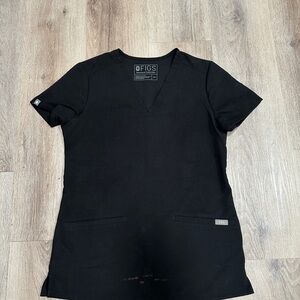 FIGS Black Casma Three-Pocket Scrub Top